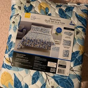 Full/queen lemon quilt